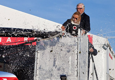 Miuccia Prada christens Luna Rossa's cat. Photo:2012 ACEA/Ivor Wilkins